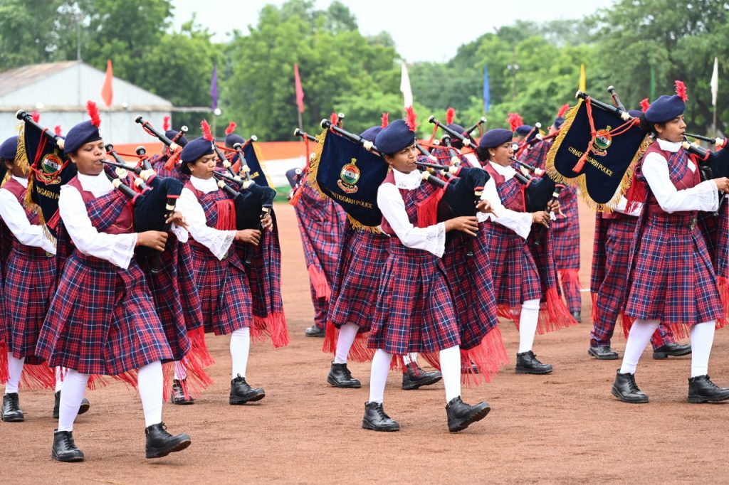 cultural performances during Independence Day
