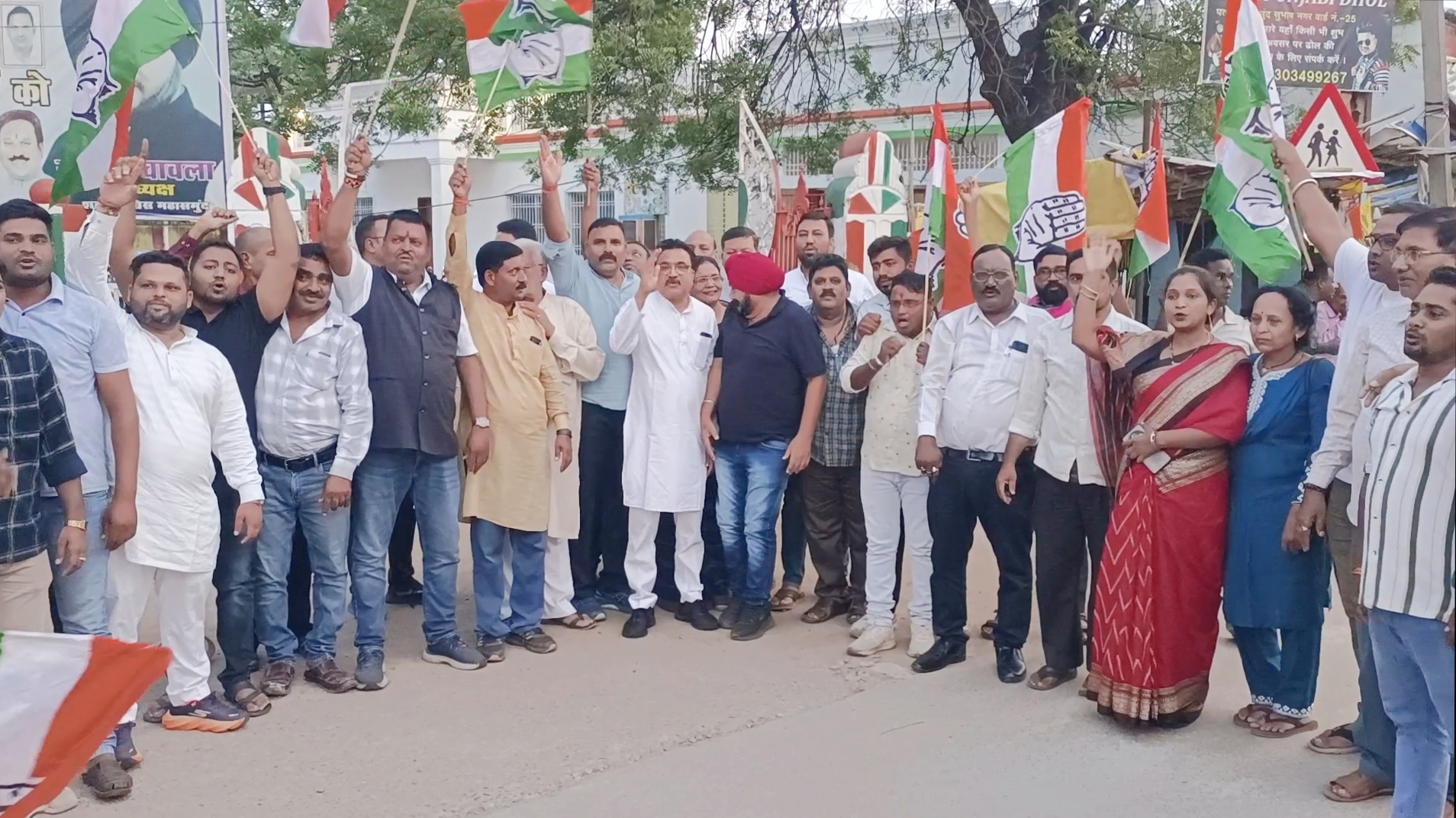 धर्मेंद्र प्रधान का इस्तीफा युवाओं के संघर्ष की जीत: द्वारिकाधीश यादव