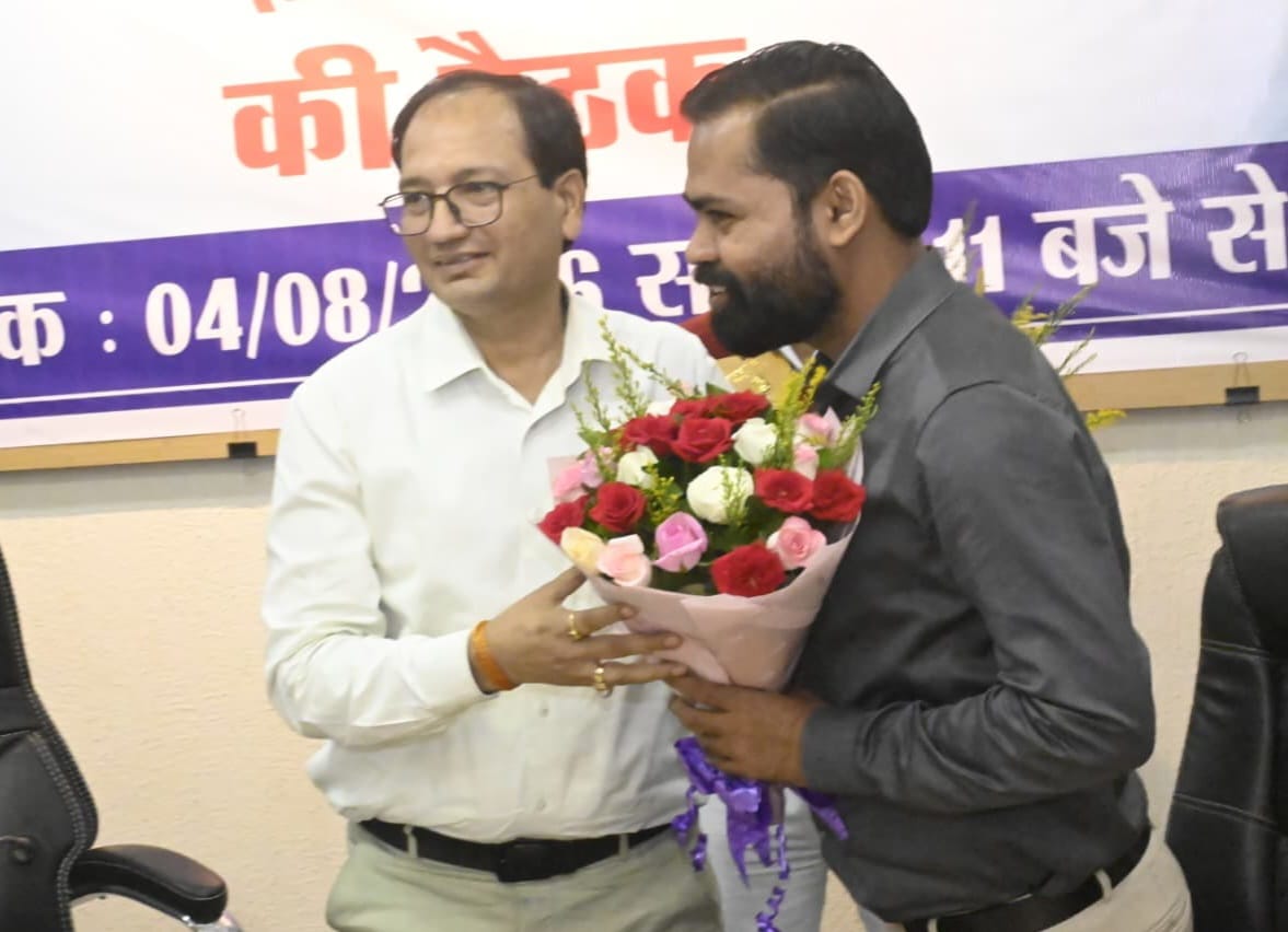 डेढ़ वर्ष के सफल कार्यकाल के बाद संयुक्त कलेक्टर अभिषेक दीवान को भावभीनी विदाई